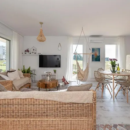 Apartmán Randez-View - 60 M2, Widok, Jezioro, Klima, Parking Pod Oknem, Netflix I Max Iława Exteriér fotografie